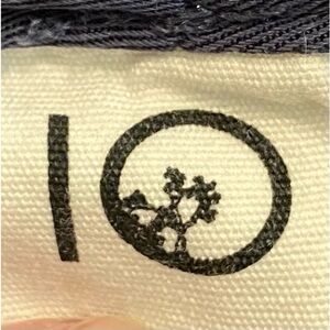 100% organic lyocell that's naturally absorbant gentle on skin and stretchy.